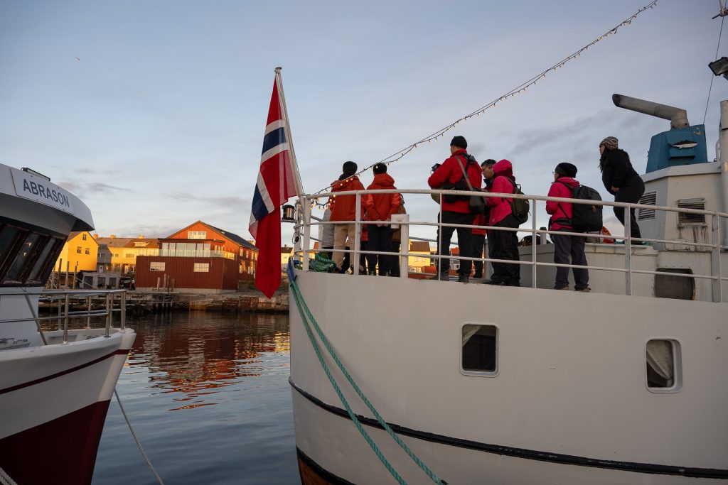 boat excursion from vardo finnmark expedition